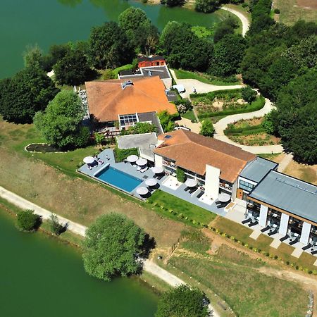 Les Jardins Du Lac Trizay Екстер'єр фото